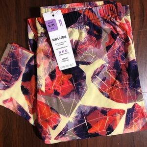 Agnes & Dora “Gemstone” Leggings Size S/M
